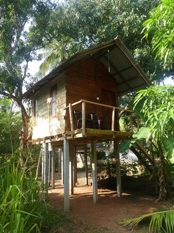 Sanjana Home Stay Habarana Exterior photo